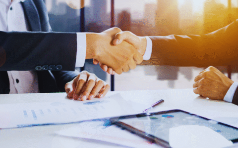 أفضل ممارسات الاتصال المؤسسي لتحقيق التواصل الفعّال داخل وخارج المؤسسة